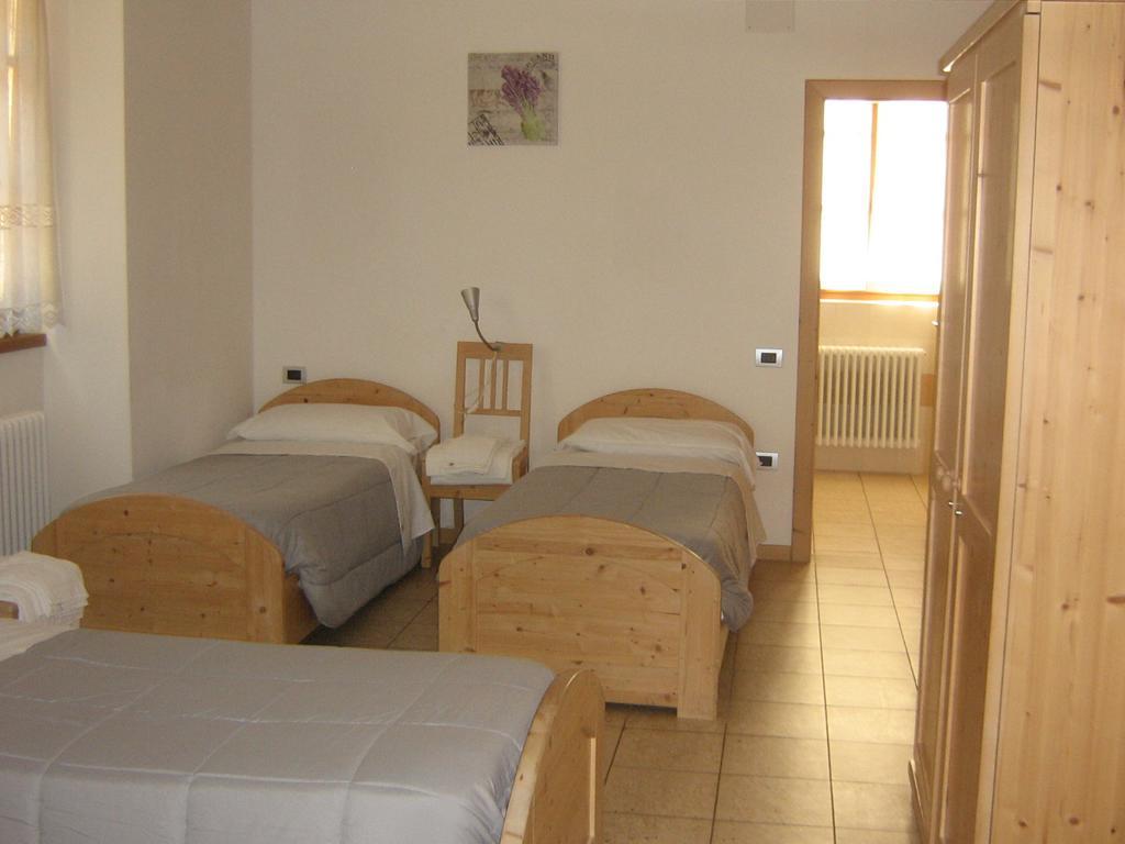 Taxus Hostel Pieve Tesino المظهر الخارجي الصورة