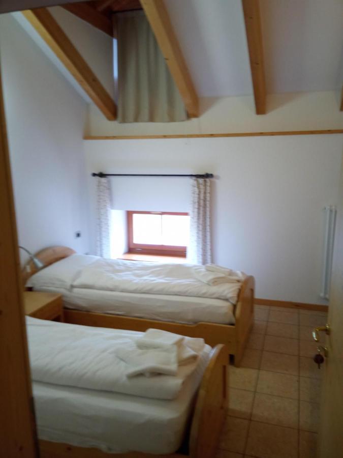 Taxus Hostel Pieve Tesino المظهر الخارجي الصورة